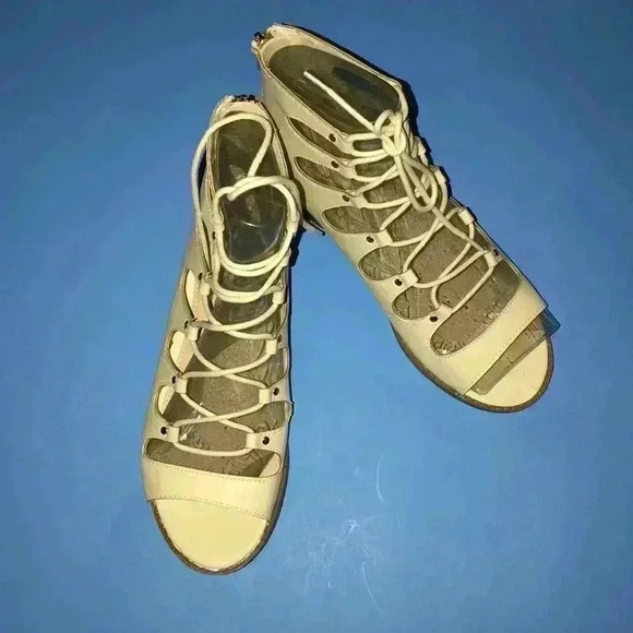 Forever 21 leather sandals - Picture 1 of 6